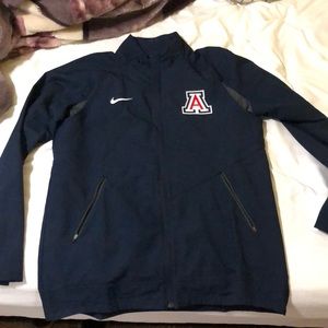 zip up arizona jacket